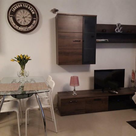 Cherry Apartament W Scislym Centrum Varsovia Exterior foto