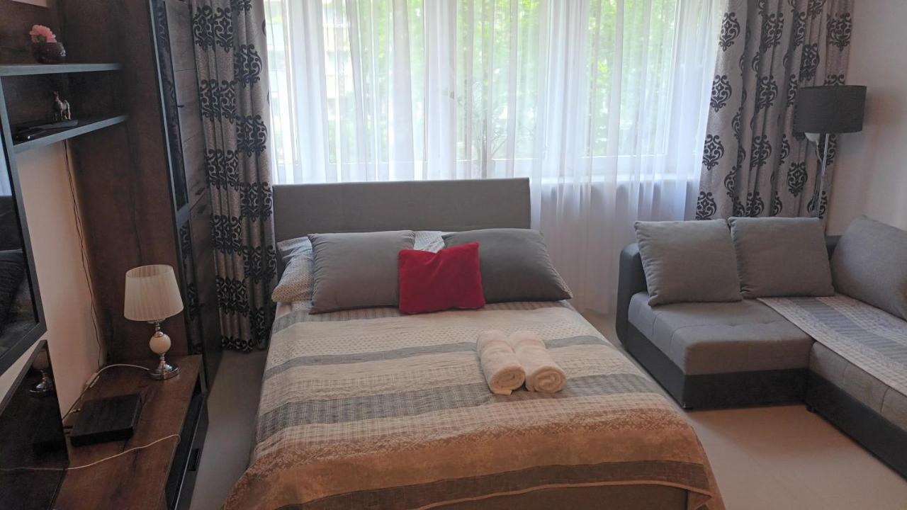 Cherry Apartament W Scislym Centrum Varsovia Exterior foto